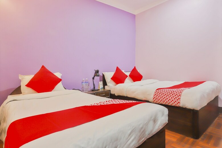 Hotel Oyo 720 Lekali Homes And Restaurant