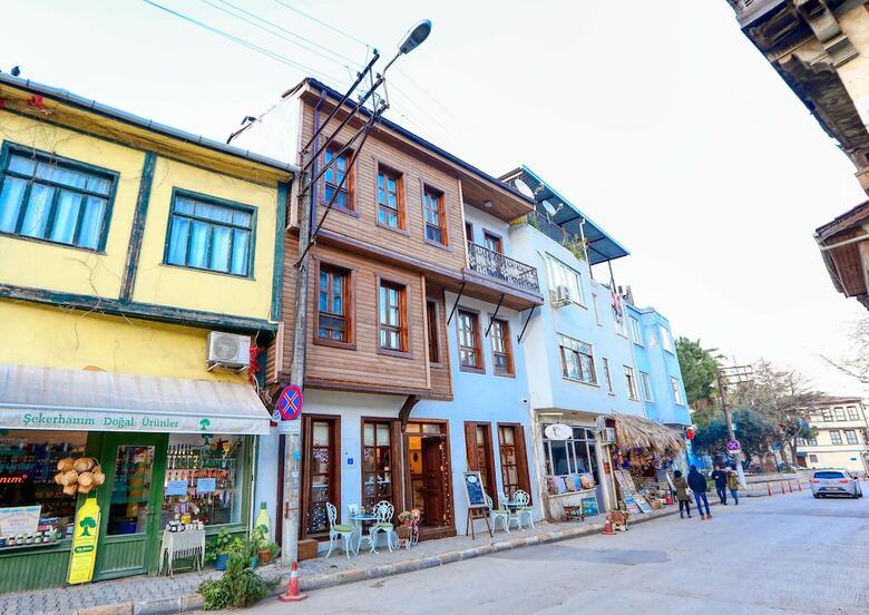 Hotel Trilye Bay C Konak