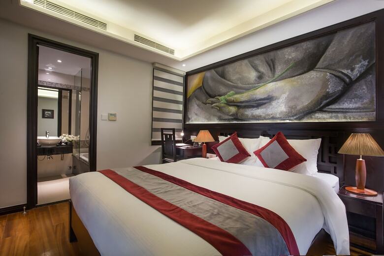 Golden Lotus Boutique Hotel