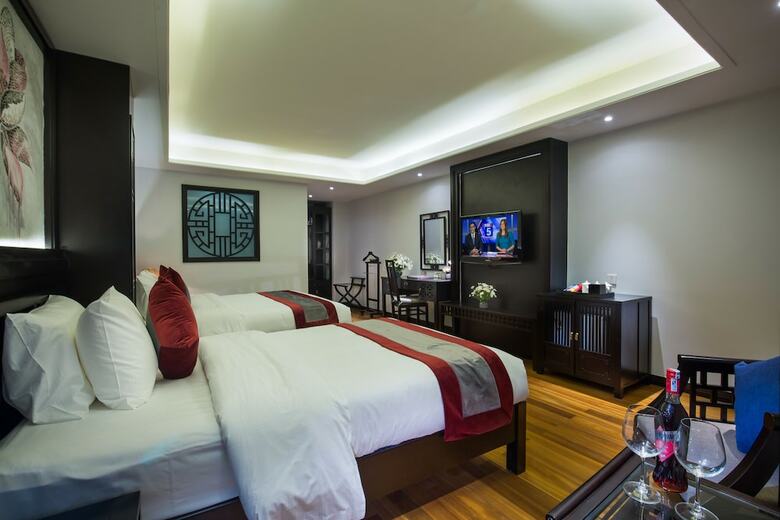 Golden Lotus Boutique Hotel