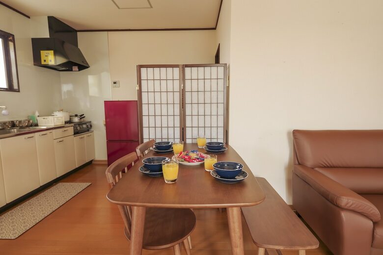 Maru House
