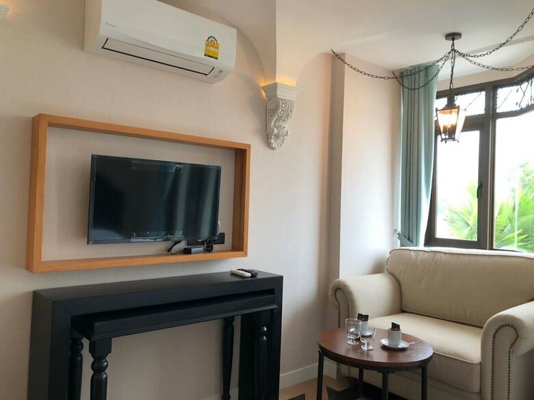 Espana Condo Pattaya By Jc