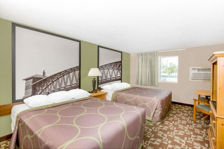 Motel Super 8 By Wyndham Kearney