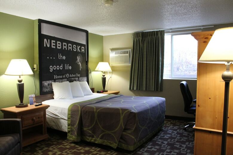 Motel Super 8 By Wyndham Kearney