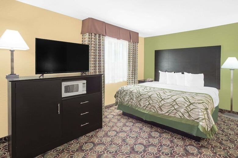 Hotel Baymont By Wyndham Holland