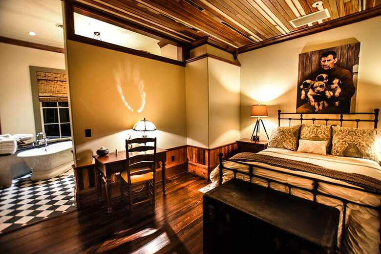Posada The Legendary Texas Polo Club