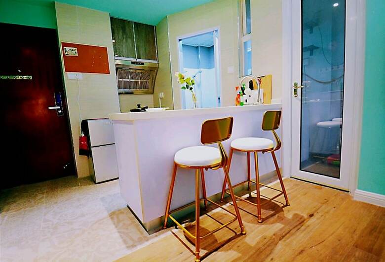 Apartamentos Avatar Green Light Queen Bed High Rise View