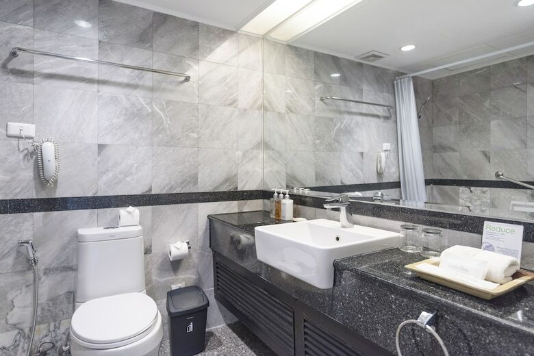Apartamentos Innermost Pratunam By Favstay