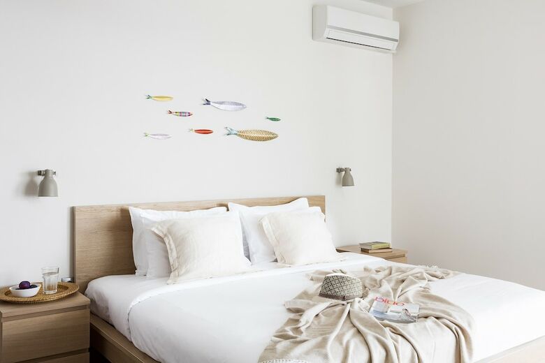 Apartamentos Sea View Beach Penthouse ? Athens Coast
