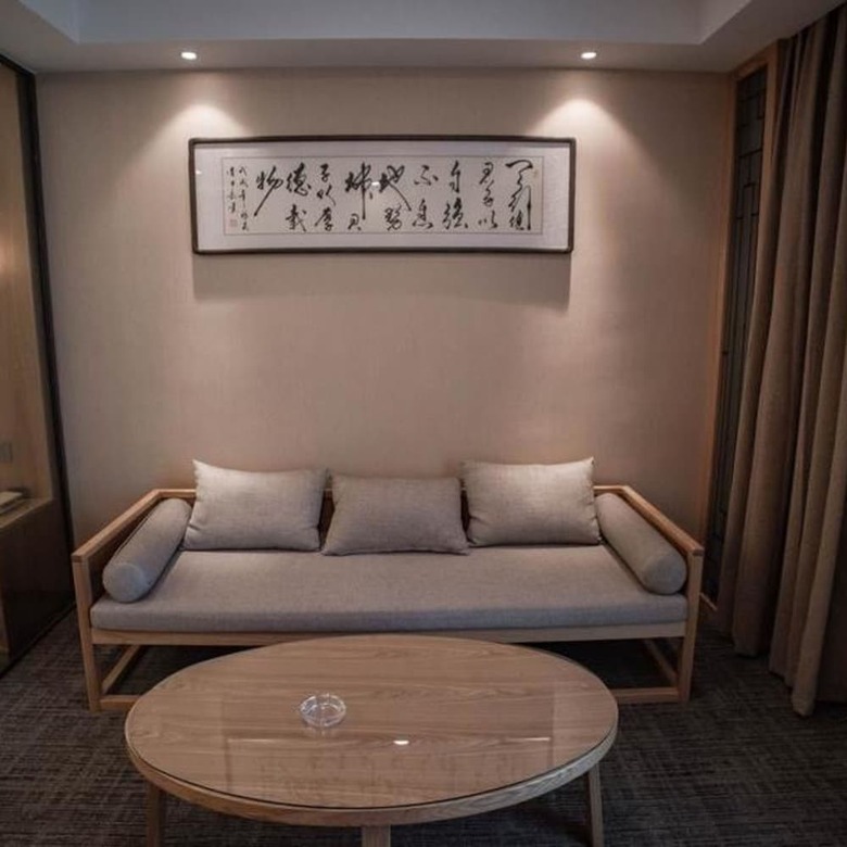 Vyluk J Hotel Tongxiang Edz