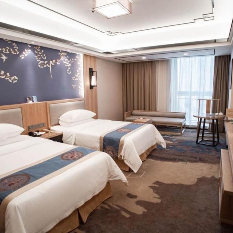 Vyluk J Hotel Tongxiang Edz
