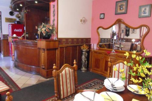 Bed & Breakfast Penzi�n Grand