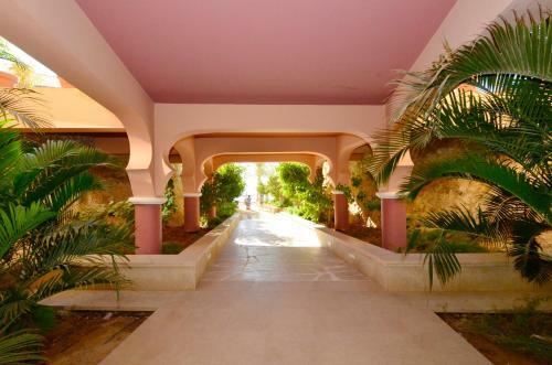 Hotel Reef Oasis Blue Bay Resort & Spa