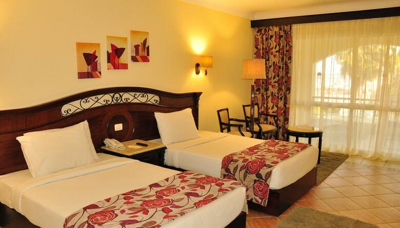 Hotel Regency Plaza Aqua Park And Spa Resort