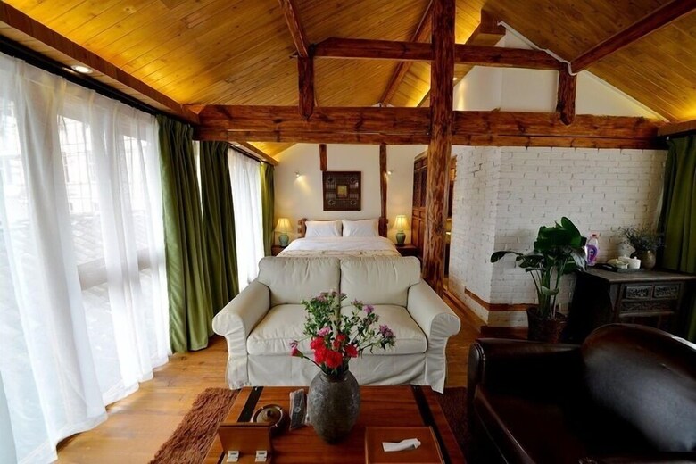 Bed & Breakfast Lijiang Seven Island Resort