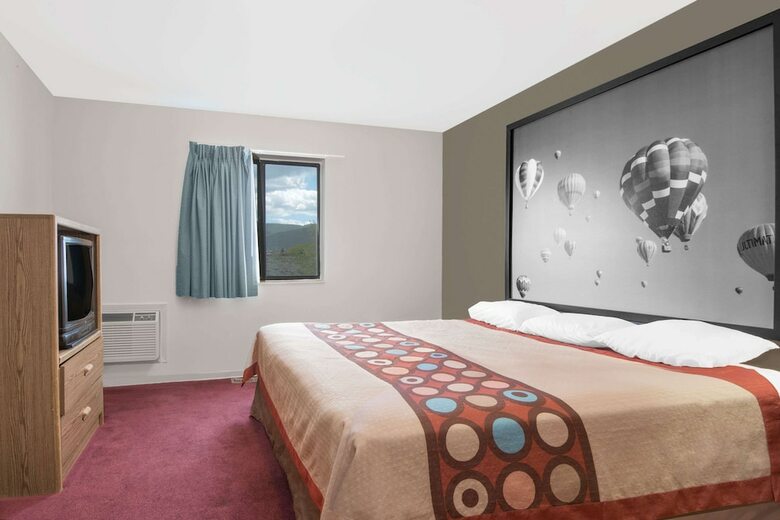 Motel Super 8 By Wyndham Taos