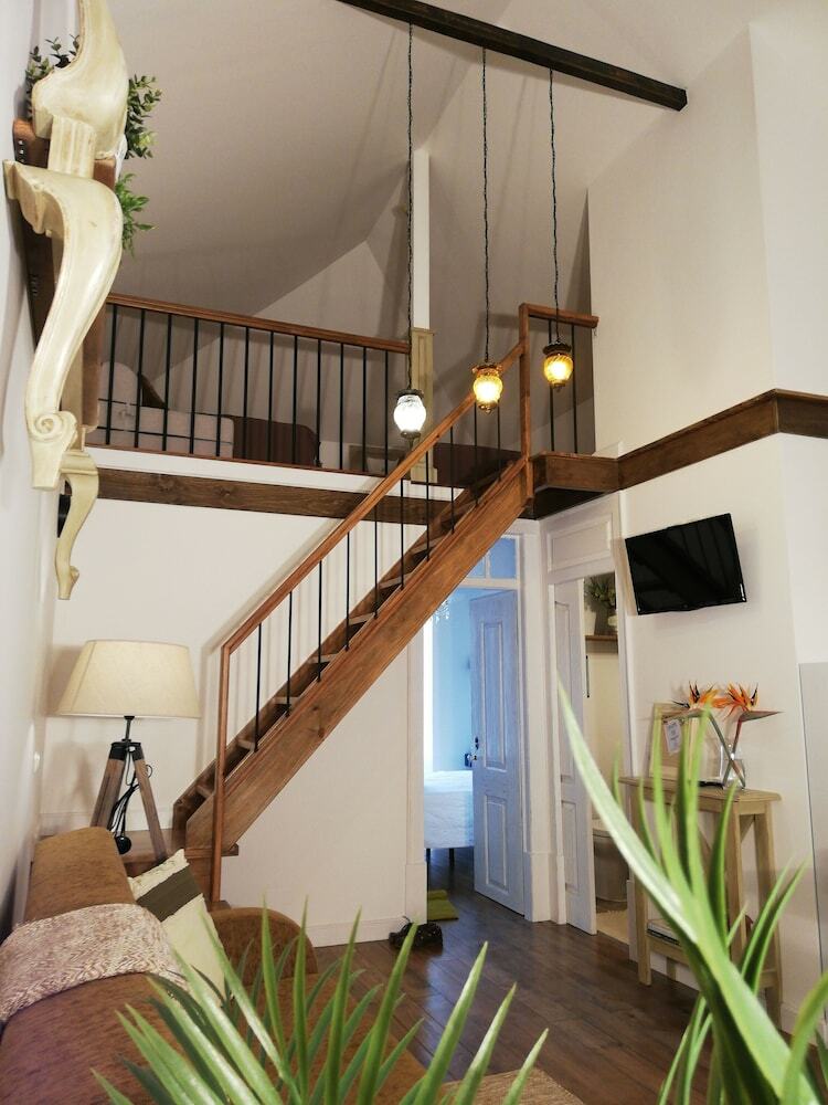 Apartamentos Cafofos Da Zeta