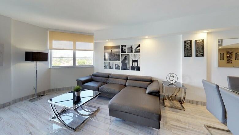 2 Bedroom +den / 2 Bath Apart @ Ocean Reserve 426