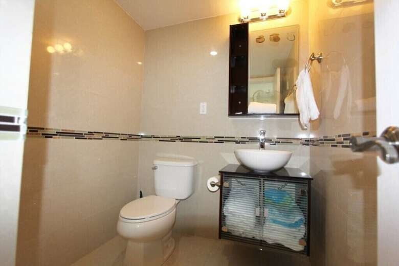 1 Bedroom Bay & Ocean View Or1520