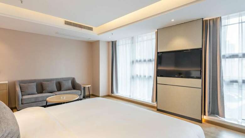 Vyluk Hotel Hongqihegou Subway Station