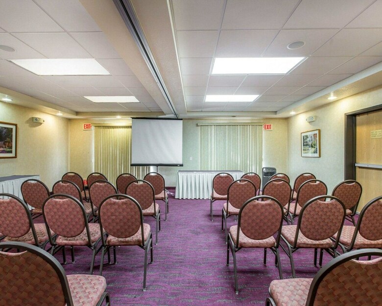 Hotel Comfort Suites Palm Desert I-10