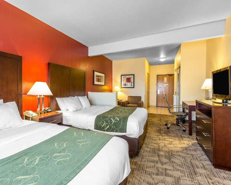 Hotel Comfort Suites Palm Desert I-10