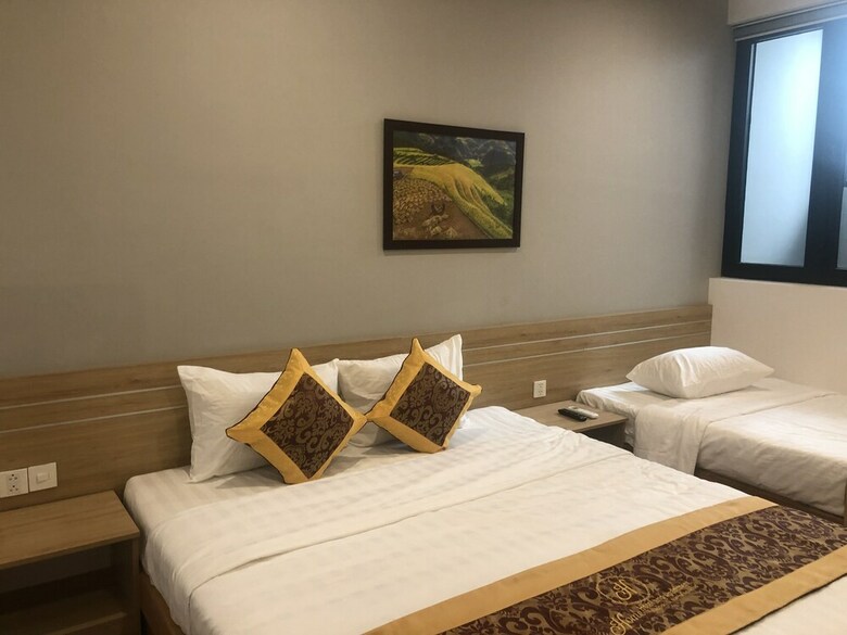 Oyo 859 Home Hotel And Apartment
