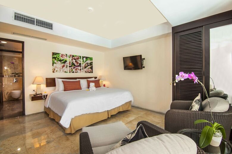 Swiss-belhotel Segara