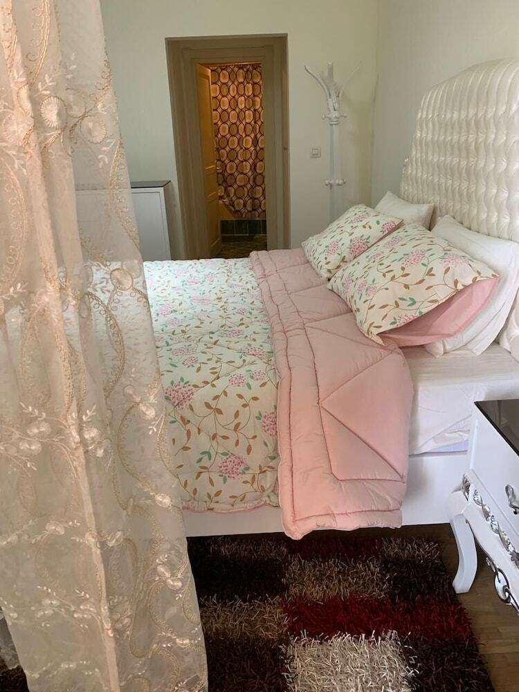 Apartment At San Stefano Grand Plaza