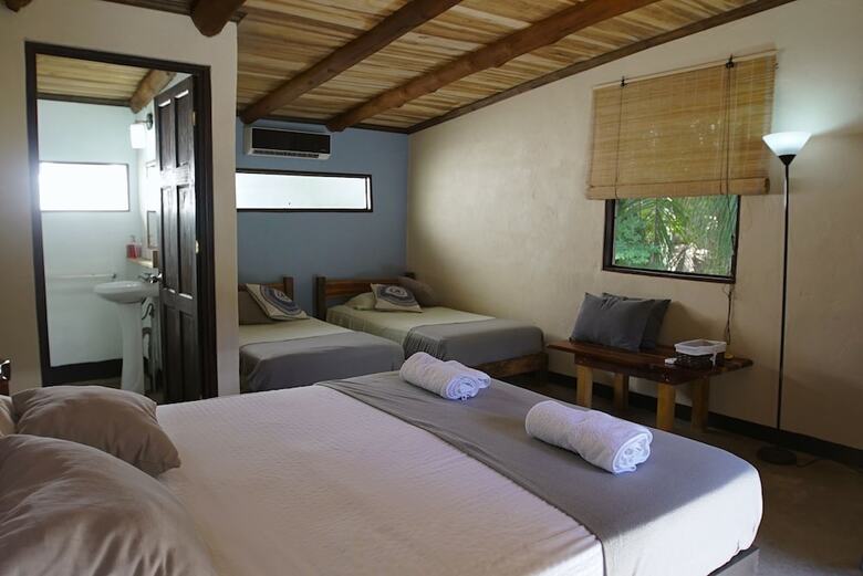 Hostal Surf &yoga Lodge Santa Teresa