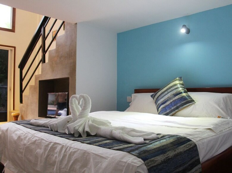Poyer Hotel