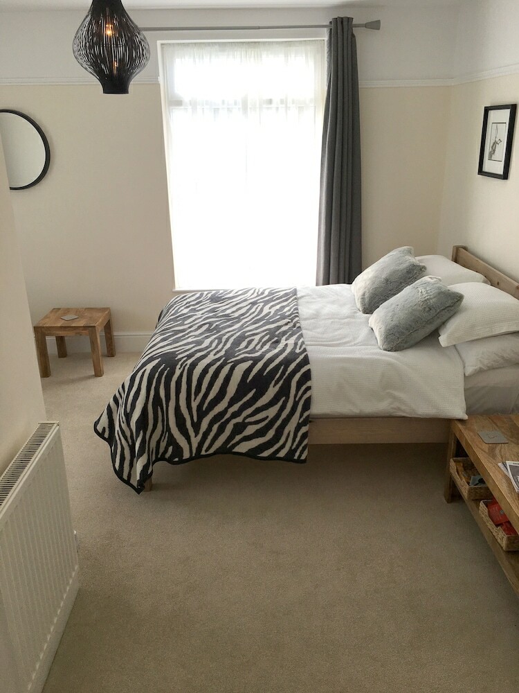 Hotel 1 Ashford Road Guesthouse
