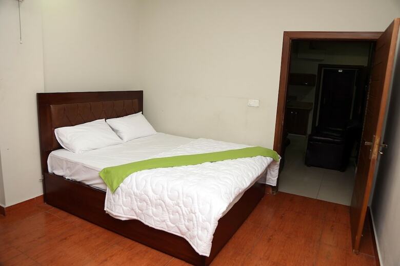 Bed & Breakfast Hak Mall Suites