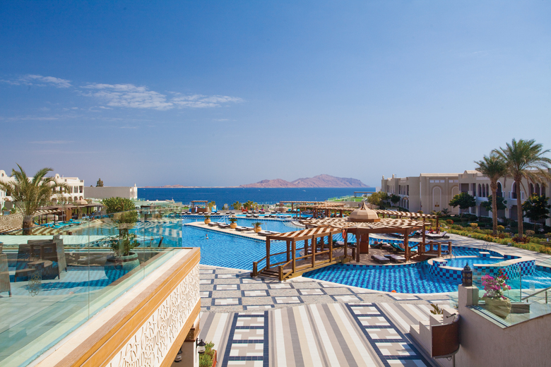 Hotel Sunrise Grand Select Arabian Beach Resort