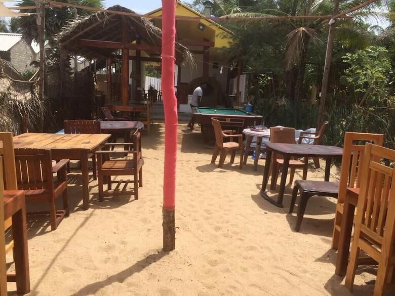 Hotel Beach Bay Arugambay