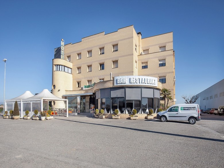 Oyo Hotel Restaurante Blanc I Negre 2
