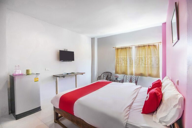 Hotel Oyo 632 Thanagrit Apartelle