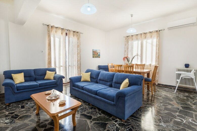 Stavroulas's Apartment In Agia Marina