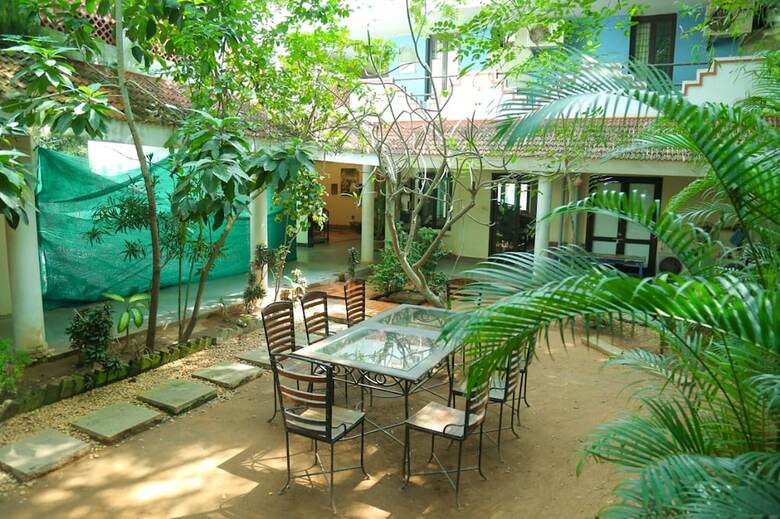 Hotel Ulo Mukthi Guest House