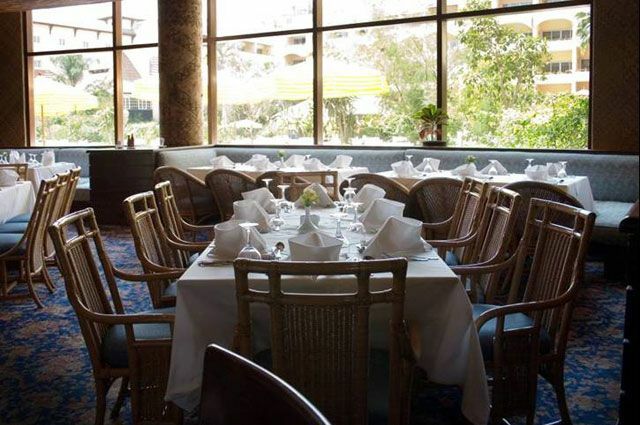 Amarante Pyramids Hotel (formerly Sheraton Royal Gardens)