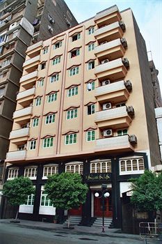 Happy City Hotel
