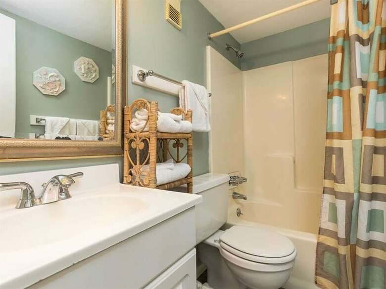 Island Winds West By Meyer Vacation Rentals