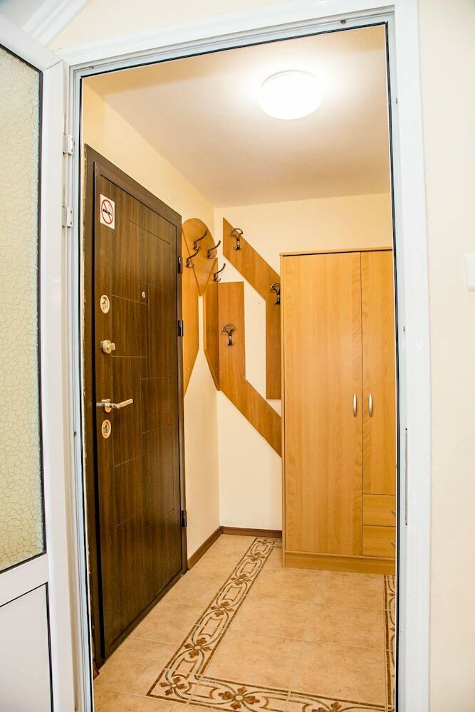 Apartamentos Fm Luxury 1-bdr Maisonette With Terrace