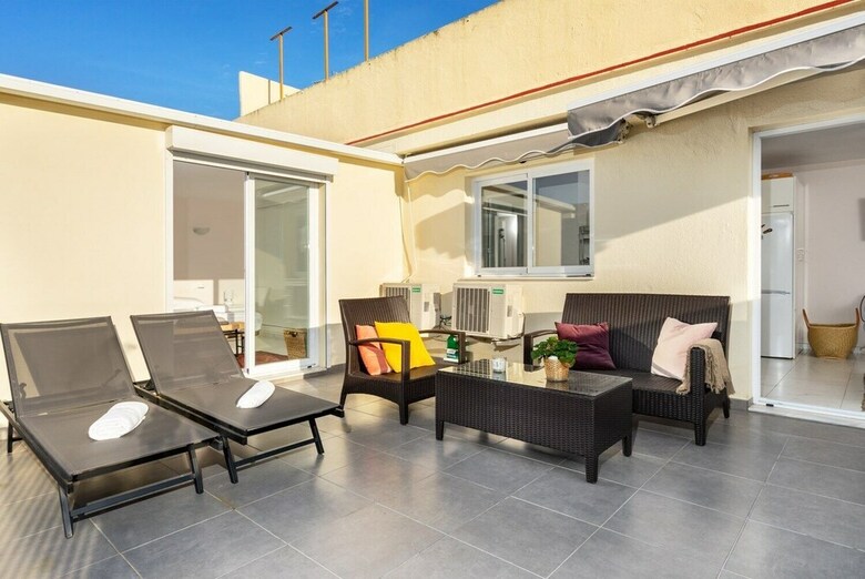 Apartamentos Beachside Penthouse In Los Boliches Ref 126