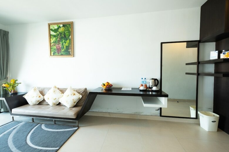 Vogue Pattaya Hotel