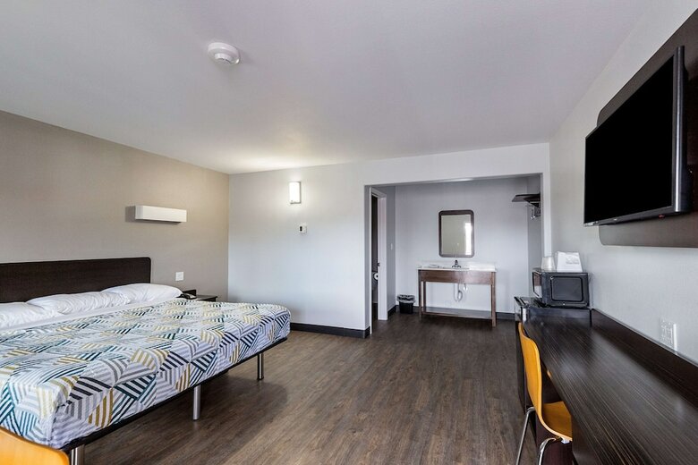 Motel 6 Show Low, Az