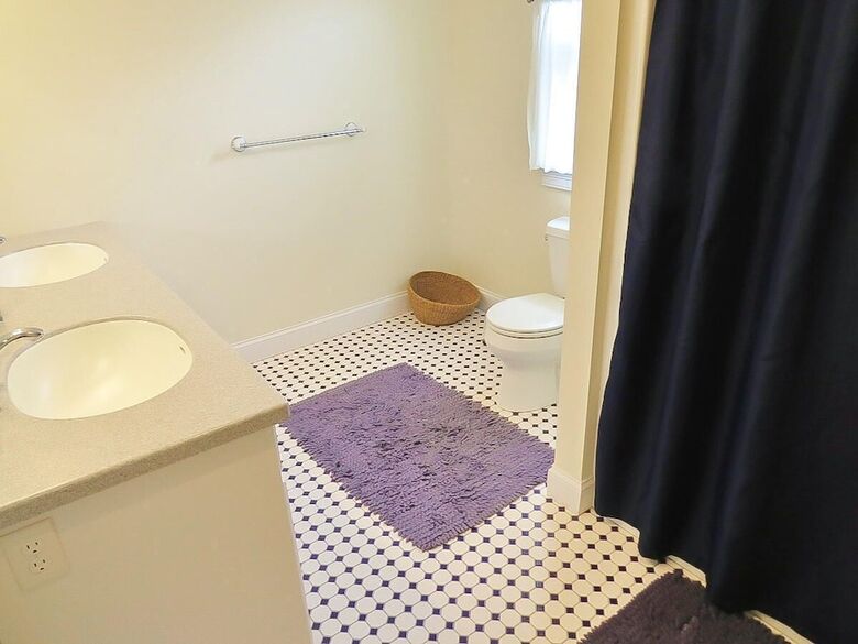 24 Wilderwood Lane - Five Bedroom House