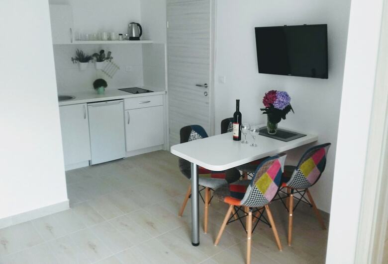 Apartamentos Guest House Djonovic