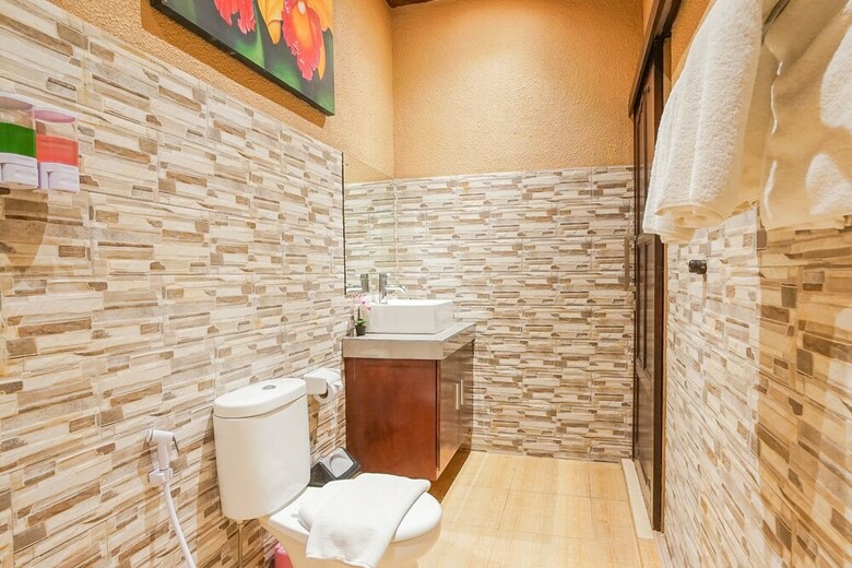 Hotel The Catur Guesthouse