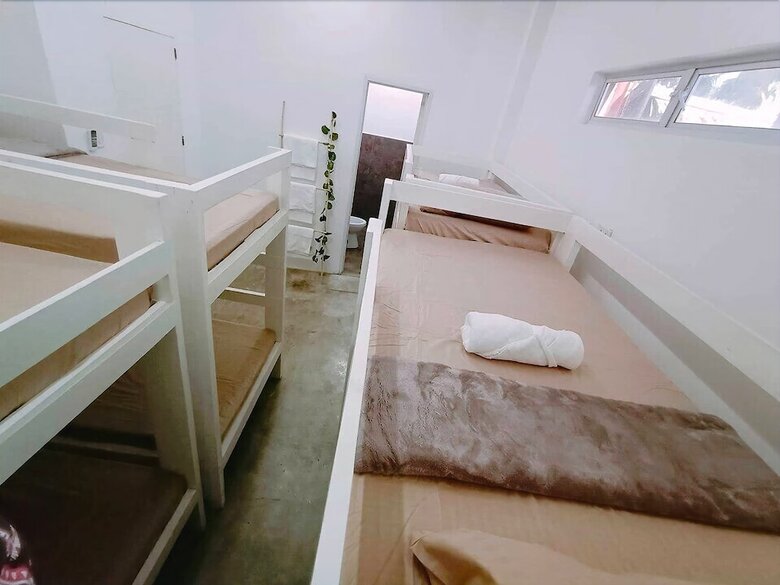 Hotel Tropical Vibes Inn Siargao